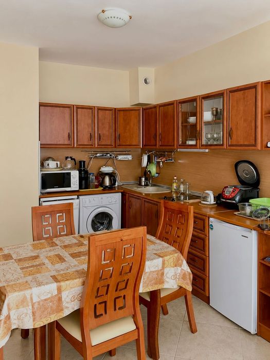 Продава се Двустаен апартамент в Поморие - 61 кв.м за 1804 €/кв.м - Снимка #1
