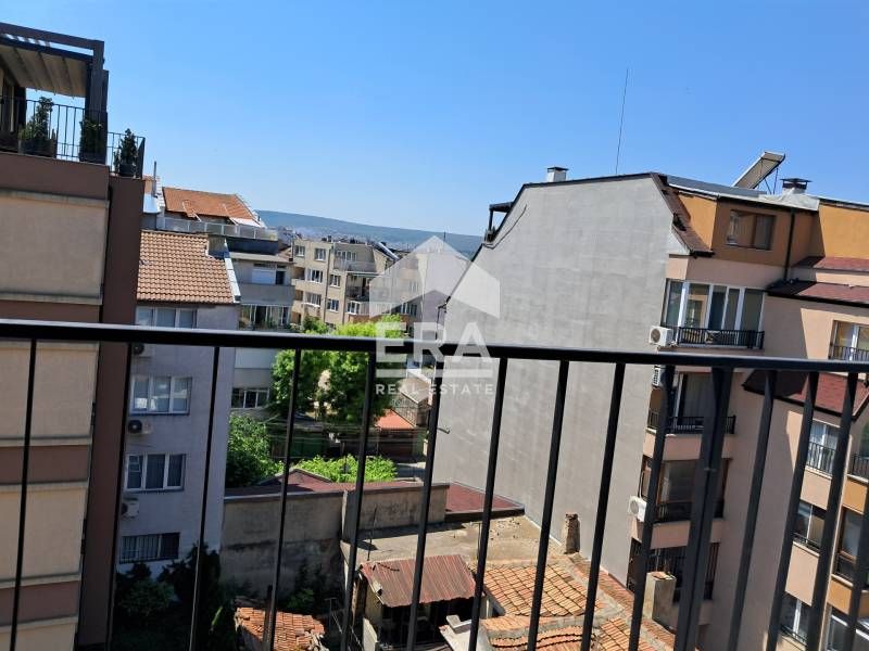 Продава се Тристаен апартамент в Варна, Погреби - 96 кв.м за 1844 €/кв.м - Снимка #5