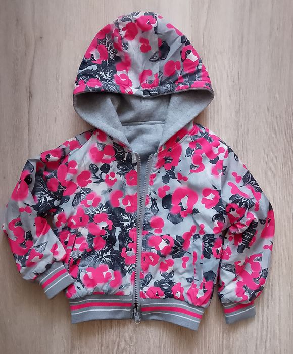 Суичер с две лица и яке 3-4 год