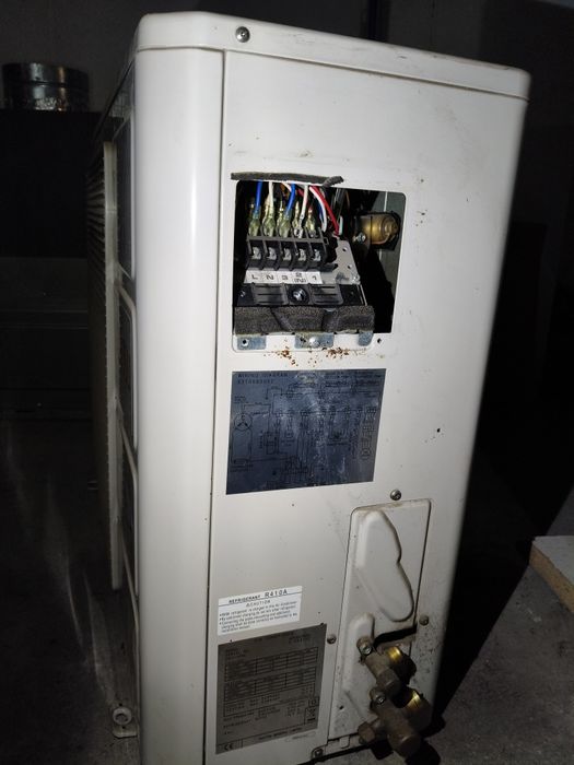 Aer conditionat Fujitsu tip duct | 24000 BTU