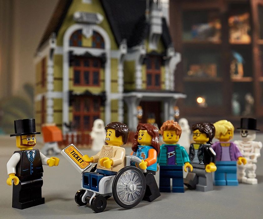 LEGO 10273 Creator Expert 10273 - Къщата на духовете