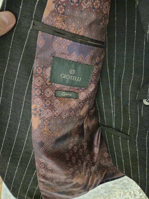 Костюм тройка. Размер 50.