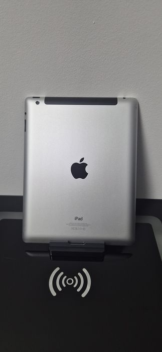 Продам iPad 2 в идеальном состоянии.