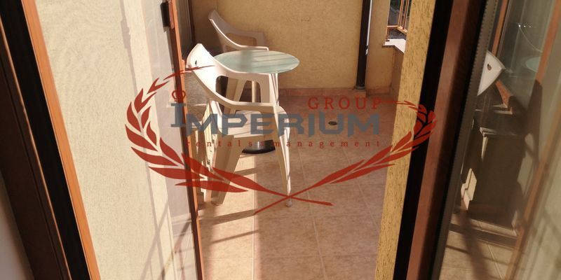 Дава се под наем Двустаен апартамент в Варна, Цветен квартал - 60 кв.м за 459 € - Снимка #9