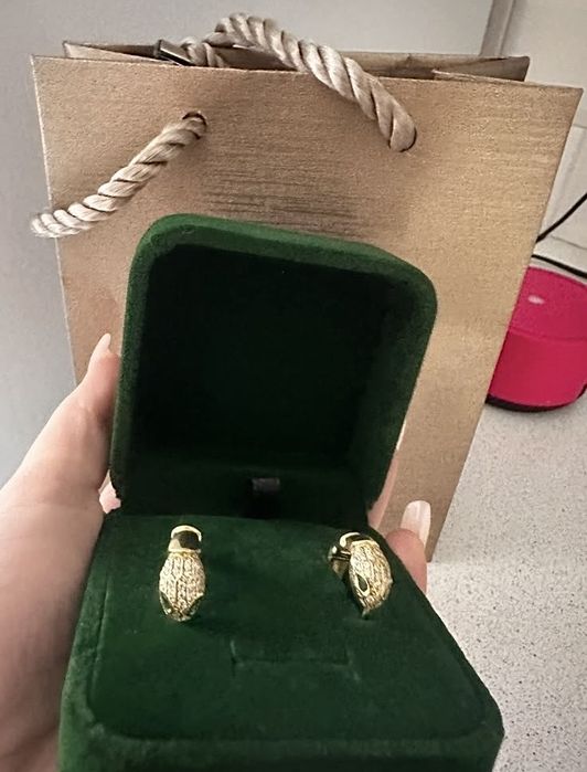 Продам комплект - серьги и кольцо
