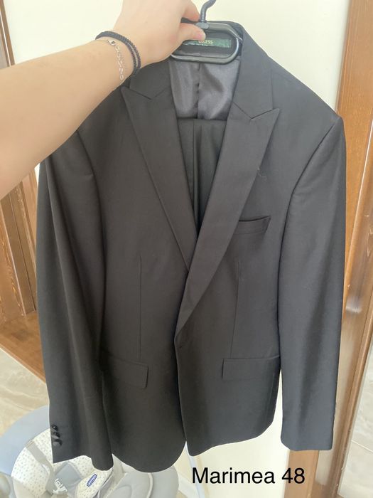 Costume de barbati elegante