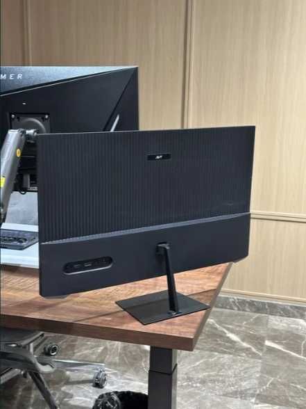 Avt 24 120fps manitor