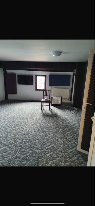 Spațiu de închiriat 40 m² – ideal birou / studio / activități creative – Zona Mall Vitan