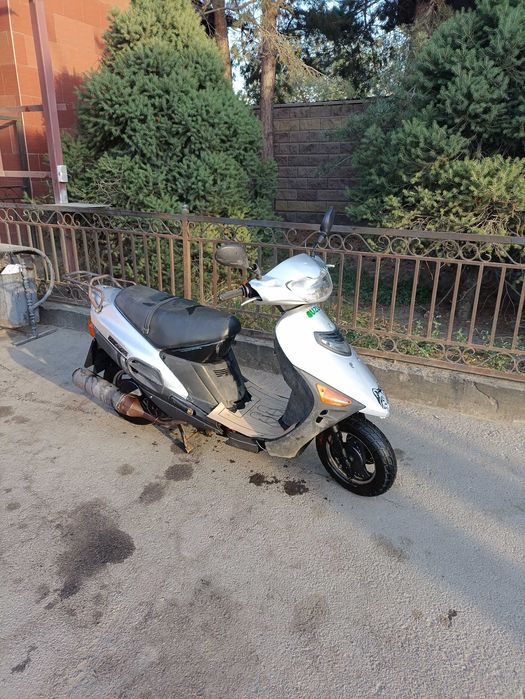 Мопед Suzuki Vecstar 150 на ходу