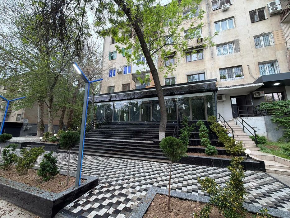 Срочно! Помещение 90 м² + терраса 70 м² на 1 линии — Новомосковская