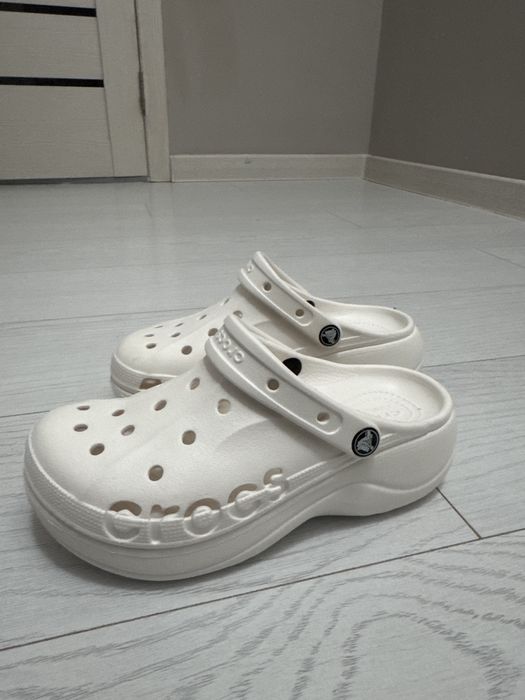 Кроксы Crocs на платформе белые, новые, не ношенные