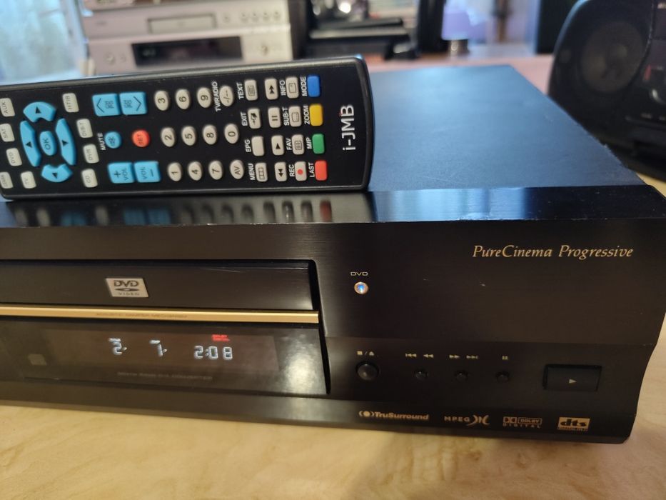 CD player, DVD player Pioneer DV 737K  Made in Japan DTS, Dolby ,TruSurround NTSC,PAL.