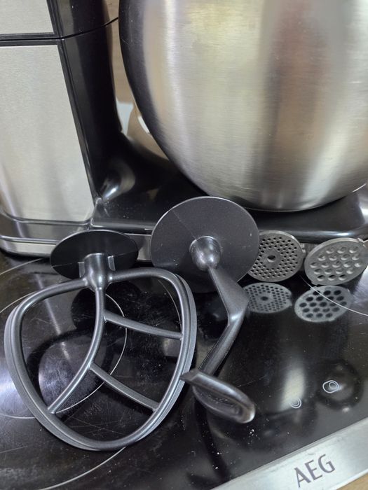 Кухненски робот Royalty line 2800W