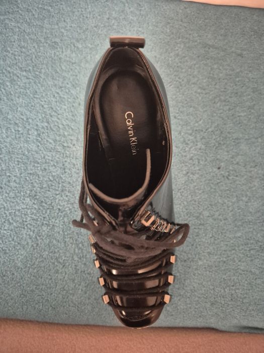 CALVIN KLEIN дамски обувки 36 номер