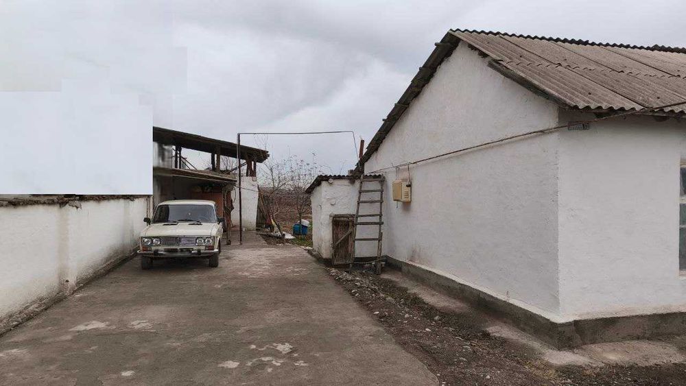 Yu  Продаётся дом на участке 11 соток п.Сурум, 10км до Ярмарки Сергели