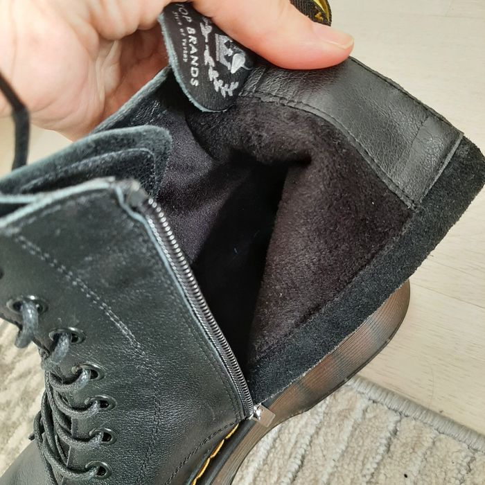 Демисезонные женские ботинки