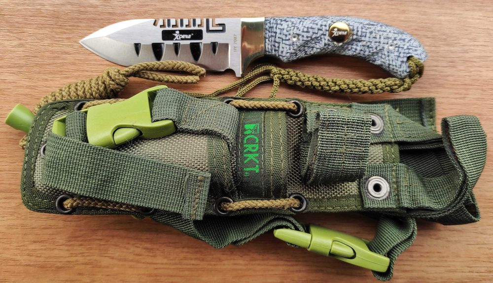 Тактически фиксиран нож CRKT / за колан или на бедро /