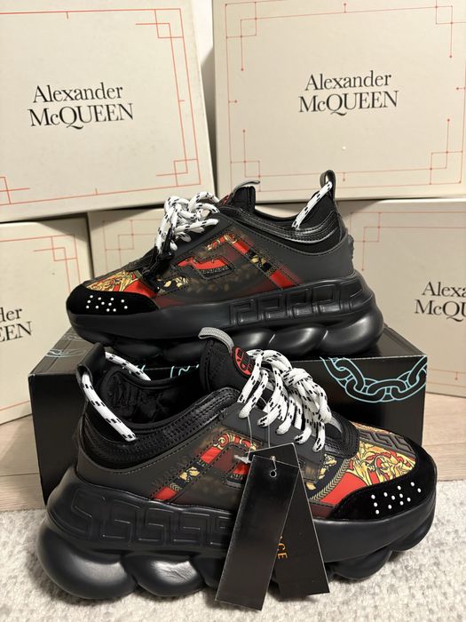 Versace Chain Reaction