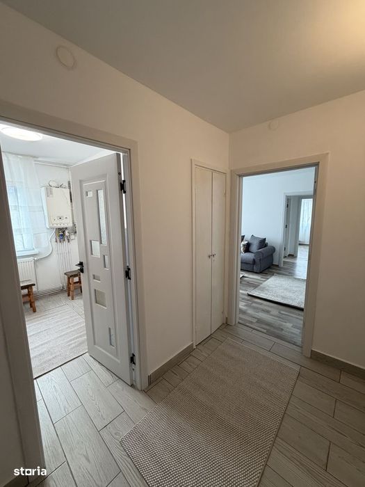 Închiriez apartament 2 camere