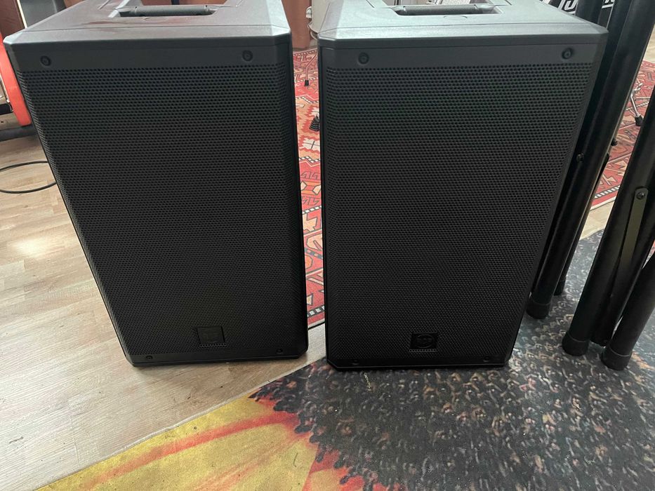 Активни тонколони RCF ART 910-A + стойки