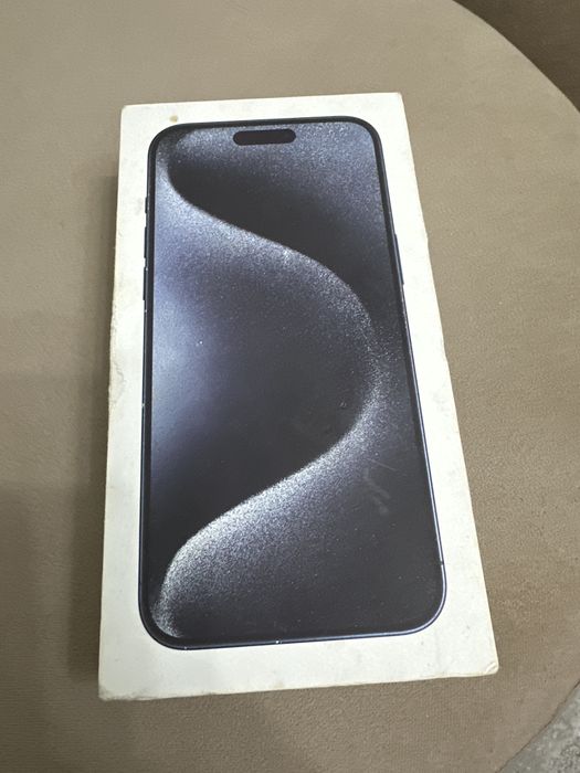 Продается айфон 15 промкас в отличном состояния