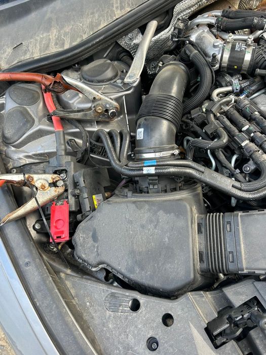 Carcasă filtru aer Audi A6 4k C8 3.0 Tdi Hybrid