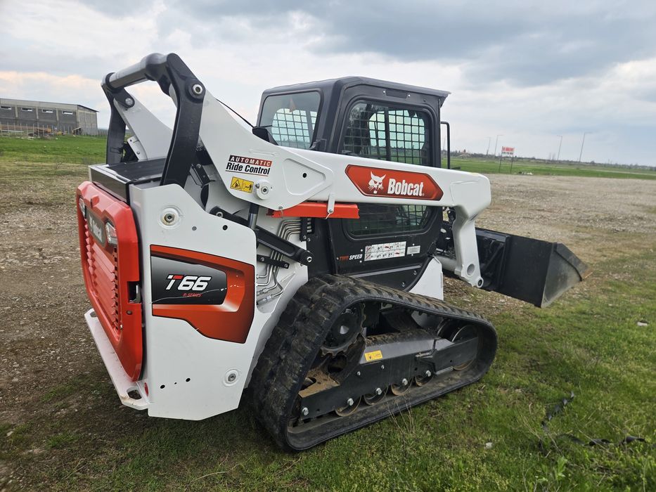 Închiriem manipulator telescopic Bobcat – 8 tone, braț 11 metri