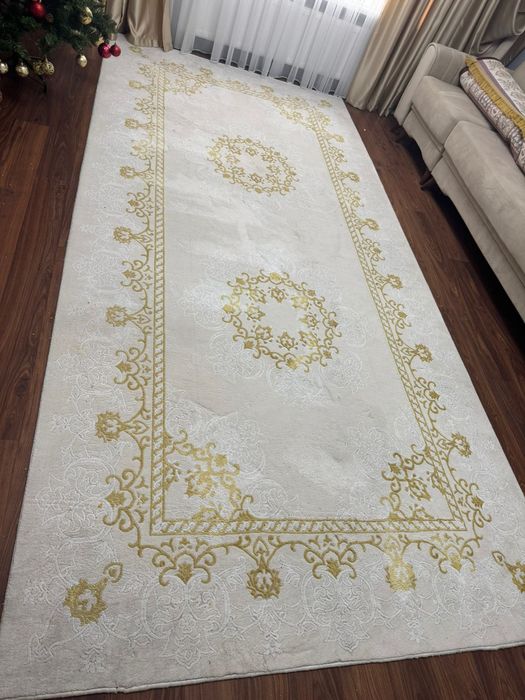 Ковер в отличном состоянии