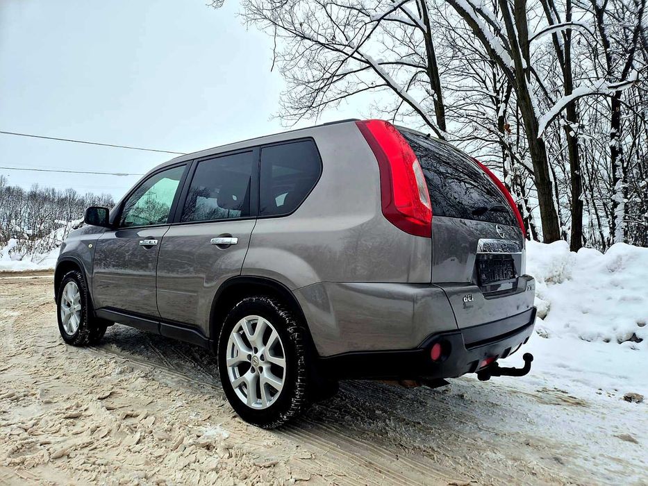 Nissan X-trail 4x4 full tekna 175500km Euro5