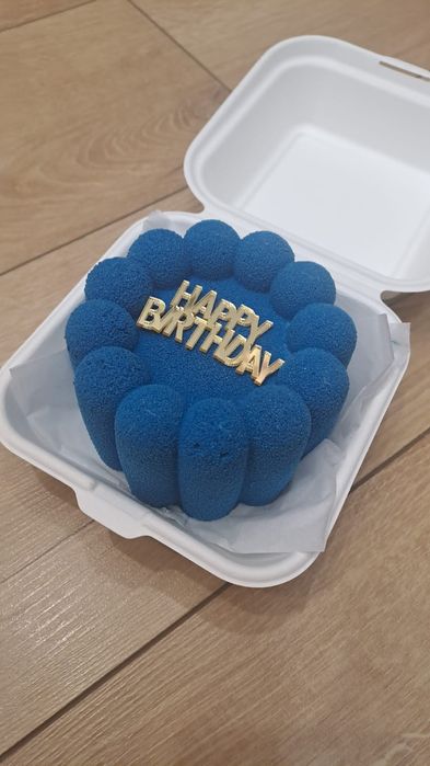 Муссовые бенто торты