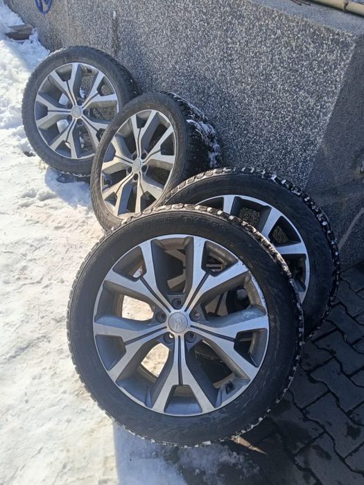 Продам диски с шинами hyundai palisade