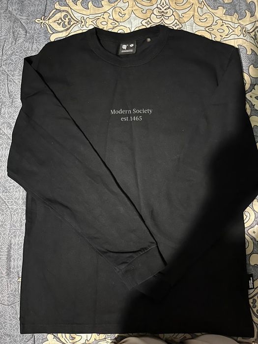 Женские спортивные одежды