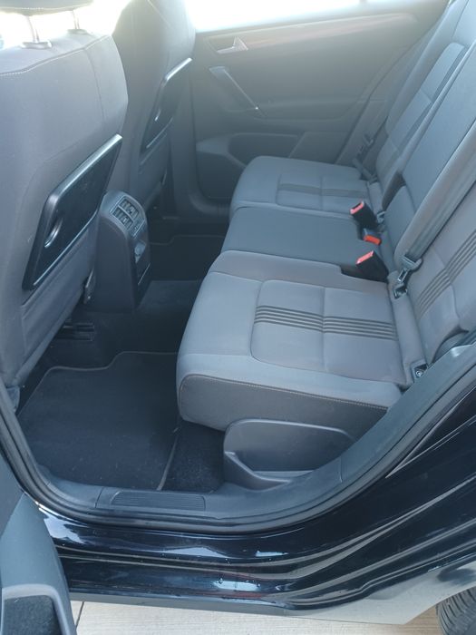 VW Golf  Vll 1,6 TDI Sportsvan  2017  110 CP