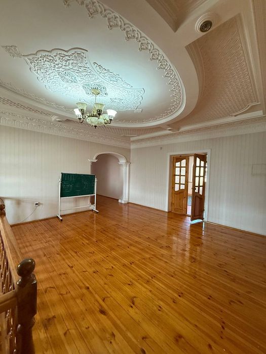 Срочно Продаётся Участок Амур Темур махалла 6-соток фасад 20×30  очень