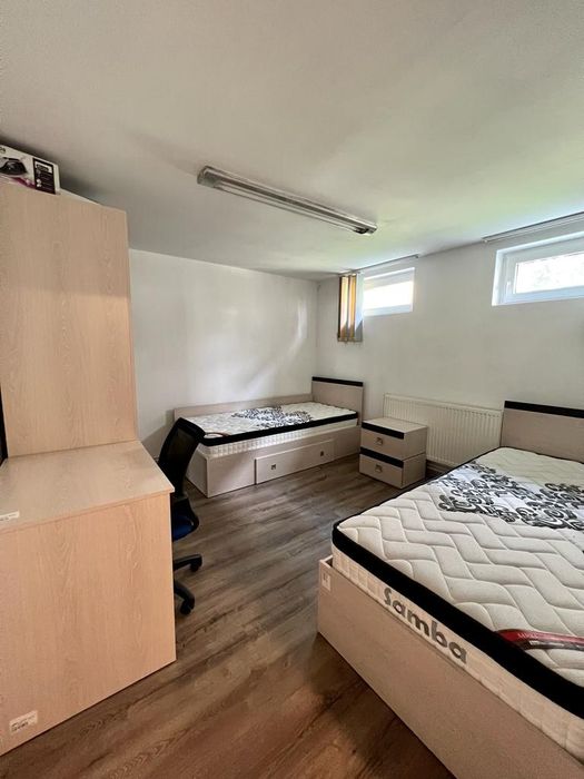 închiriez apartament 2 camere