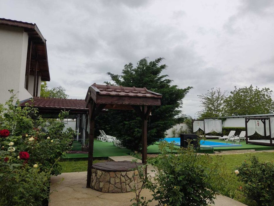 Дава се под наем Къща в с. Лъка, Област Бургас - 240 кв.м за 255 € - Снимка #18