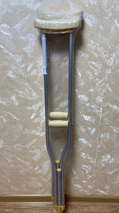 Продаётся костыли