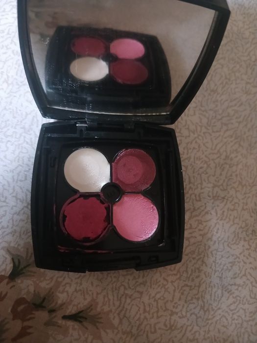 Продам набор помад от шанель