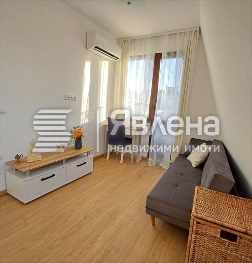 Продава се Тристаен апартамент в Варна, Левски - 78 кв.м за 2113 €/кв.м - Снимка #1