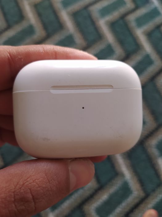 Airpods pro # 2.2 Green Lion