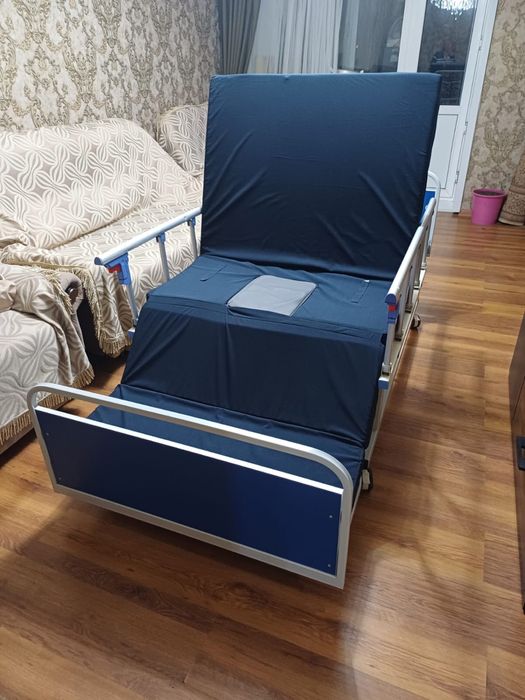 Медецинская  кровать