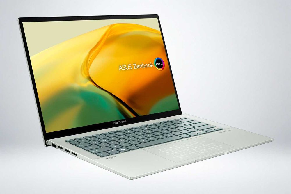ASUS Zenbook 14 OLED/ Core i9 / 32GB / 1TB / 14' 2.5K OLED/ Windows 11