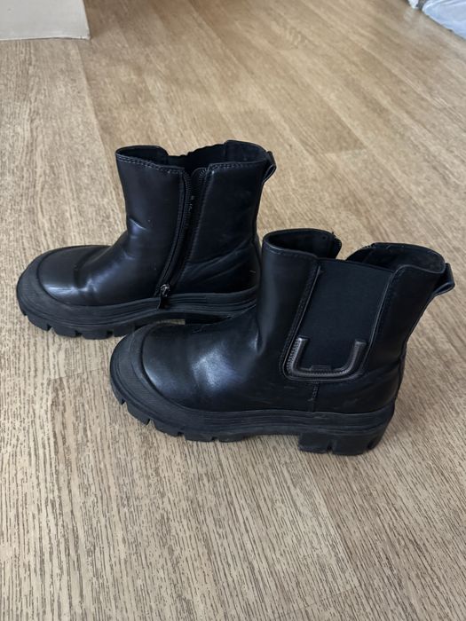 Ботинки осенние на девочку Betsy