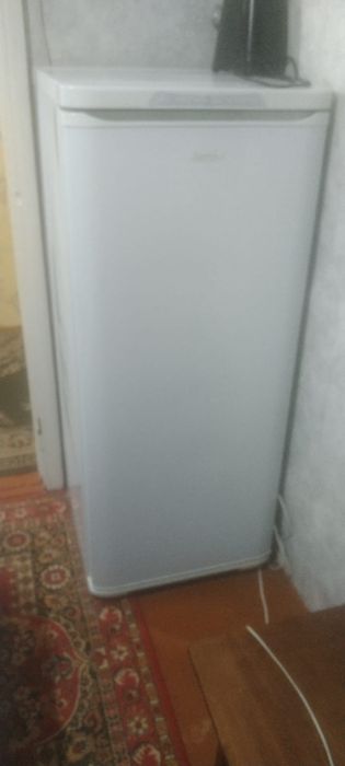 Продам морозилку