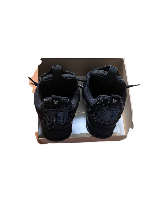 Lv skate black crystal
