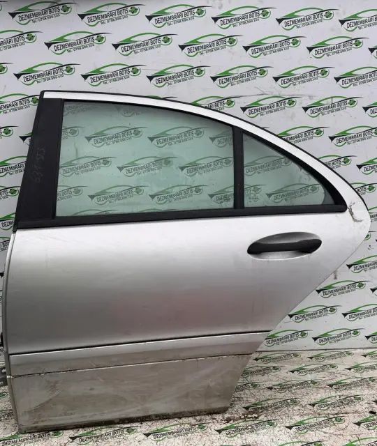 Usa spate stanga Mercedes-Benz C-Class 2003 C 220 CDI MT (143 hp)