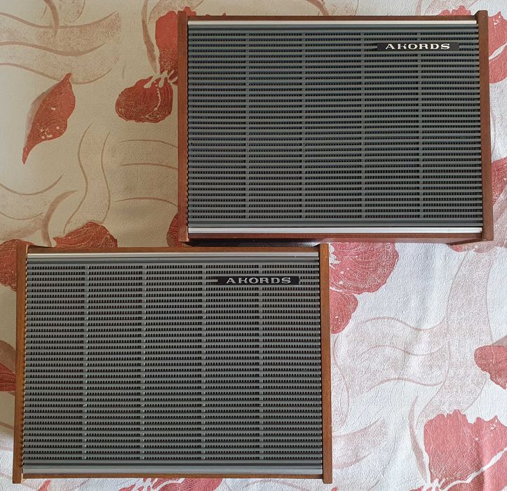 Колекционерски комплект Akords СССР + 80 бр. плочи