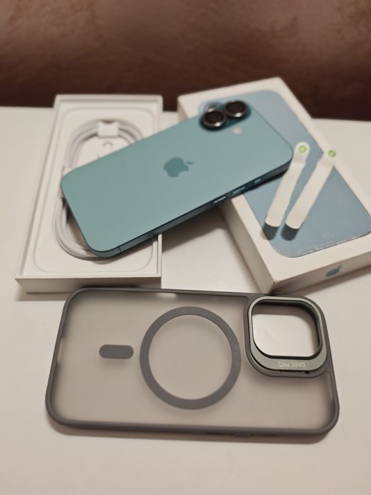 Vând Iphon 16 - Nou