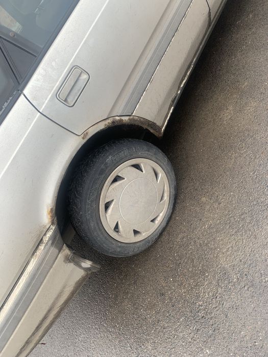 Продам mazda 626 на ходу