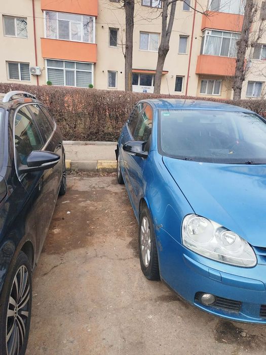 Golf5 schimb sau vând